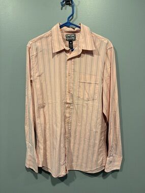 Casual Country Men’s size medium pink button up dress shirt